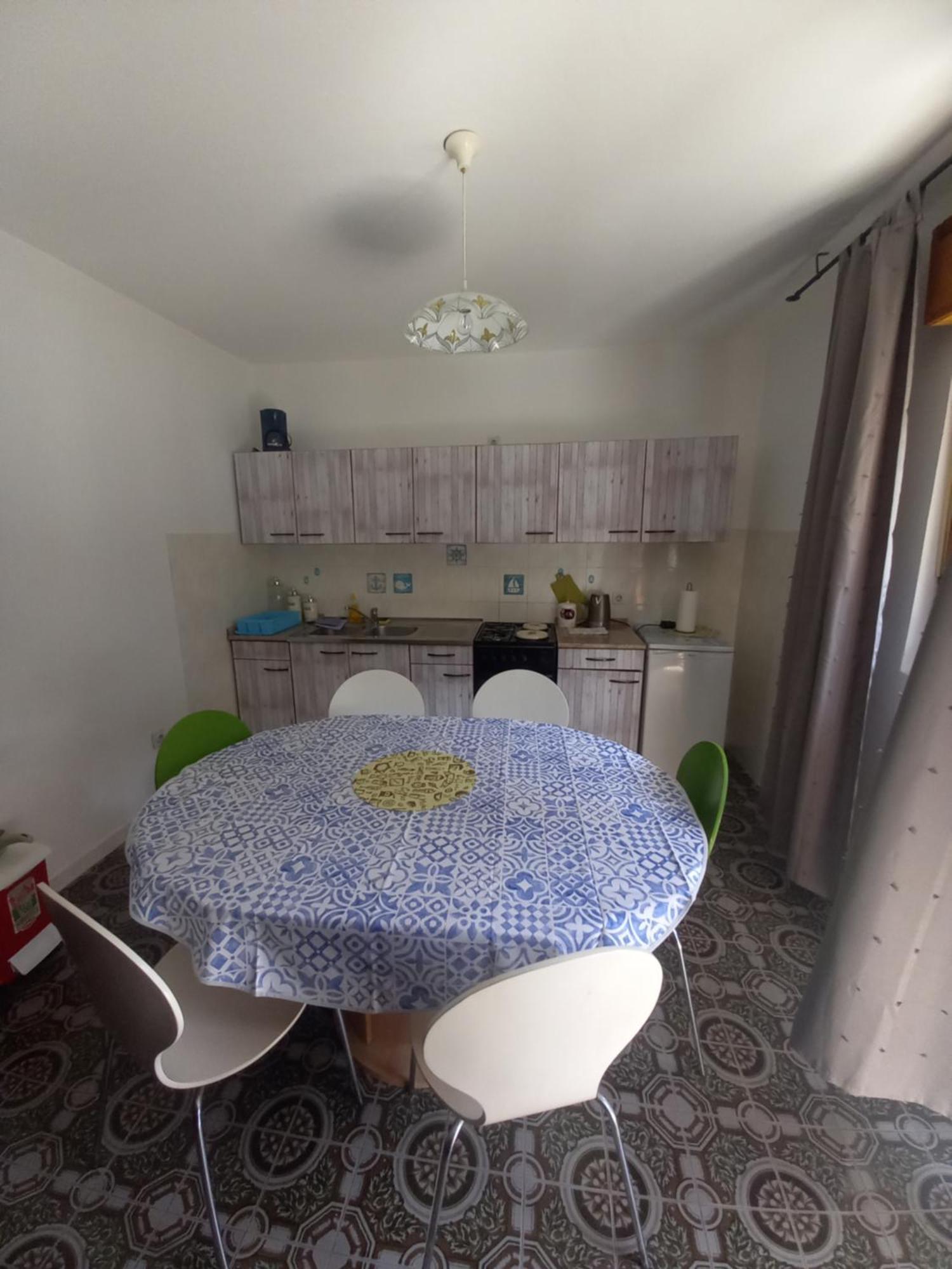 Dinka'S Apartment Stari Grad  Ngoại thất bức ảnh